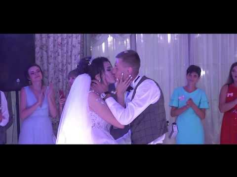 Видео: Перший весільний танець. Василь та Юлія. 21.07.2018р.