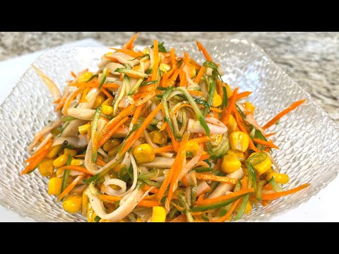 Видео: Вкусный Салат с Крабовыми палочками. Салат Покоряет сразу! Сочный, быстрый и простой Крабовый салат.