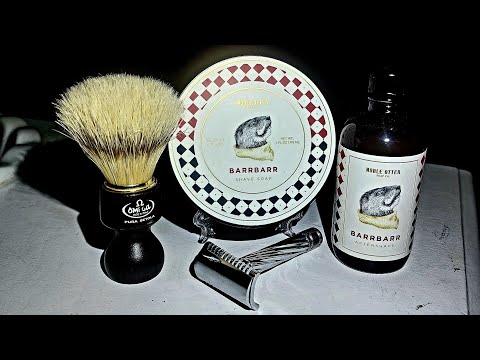 Видео: FatTip Lo Storto: итальянское бритье скошенной бритвой!