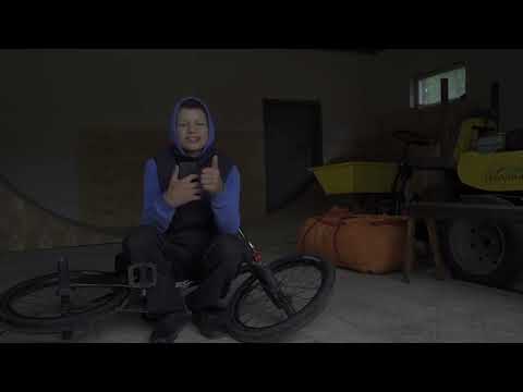 Видео: НОВЫЙ BMX - ИВАН БУЛАТОВ, КАК УЧИТЬ ТРЮКИ В ДЕРЕВНЕ?