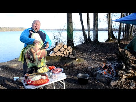 Видео: Гуляш по венгерски, готовим в казане на костре