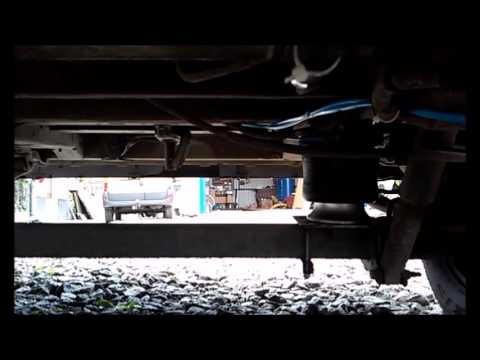 Видео: Пневмоподвеска Опель Мовано