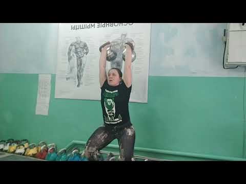 Видео: Гиревой спорт. Разминка с гирей(ми).Подводящие упражнения.