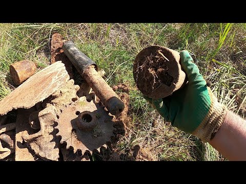 Видео: А ведь 100 раз мимо этого края поля проезжал... коп металлолома