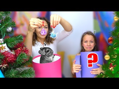 Видео: КРАСАВИЦА и ЧУДОВИЩЕ Чья Елка Страшнее Mistery Box Switch Up Challenge / Вики Шоу