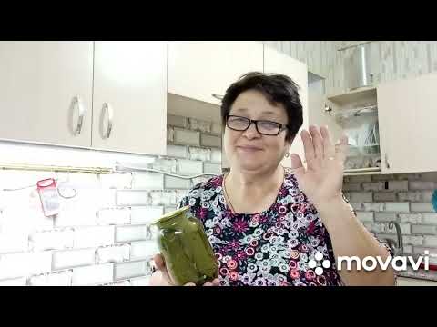 Видео: Огурцы  в виноградных листьях. Две заготовки в одной банке! Рецепт для праздничного стола!