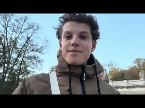 Видео: Лазенковский парк осенью, лучший парк Варшавы и Польши. Павлины, пейзажи, дворцы!