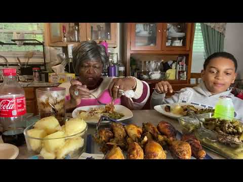 Видео: У нас есть стручковая фасоль, картофель и курица барбекю.