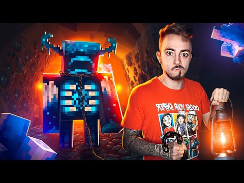 Видео: ВПЕРВЫЕ ПРИРУЧИЛ ВАРДЕНА В МАЙНКРАФТ!
