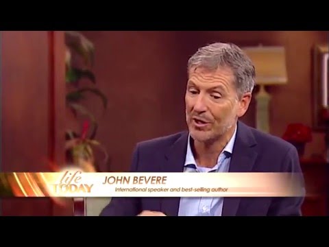 Видео: Святост - Джон Бивиър