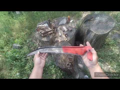 Видео: Отбивка косы. Как отбить,оттянуть, точить, клепать косу. Правильно или неправильно? Заточка косы