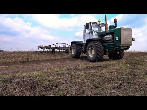 Видео: Культивация на Тракторе т-150, предпоследнее поле сделано))