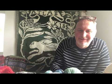 Видео: Подкаст «Вязальщик». Эпизод 2. Как вязать цветную пряжу без плавающих элементов