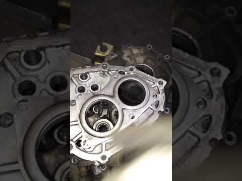 Видео: Разбор кпп (Робот) тойота королла\аурис. Часть 2.