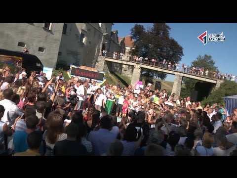 Видео: КАРАОКЕ НА СЕЛІ. СВІРЖ