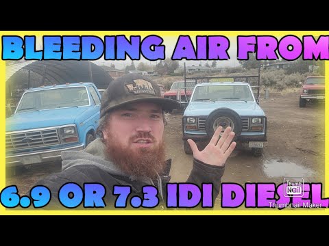 Видео: Выпуск воздуха из системы подачи топлива дизельного двигателя IDI 6.9 7.3 #idi #diesel #fordtruck