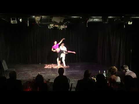 Видео: Парная акробатика