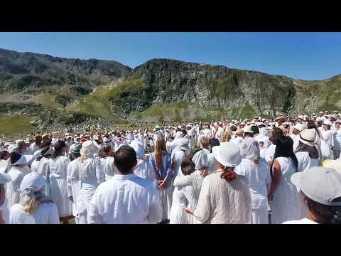 Видео: 19.08.2022. Една от най-мощните духовни песни, която казва всичко! Божествената Нова Година. Рила