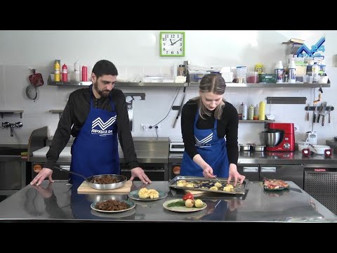 Видео: Наша кухня. Готовим ЛыцIыкIулыбжьэ ("Либжа" по-кабардински) и горячую закуску "Гассель" (29.01.2017)