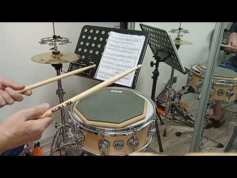 Видео: Онлайн урок Single Paradiddle в составе Six Stroke в треольном изложении!