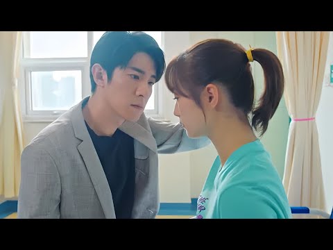 Видео: Золушка внезапно заболела, генеральный директор бросил важную встречу и позаботился о ней