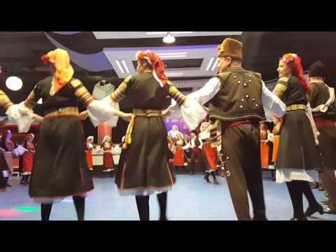 Видео: Ансамбъл Родолюбие - Сватбени обичаи и хора от Кюстендил