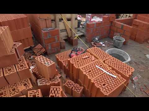 Видео: Нюансы строительства из теплого кирпича!
