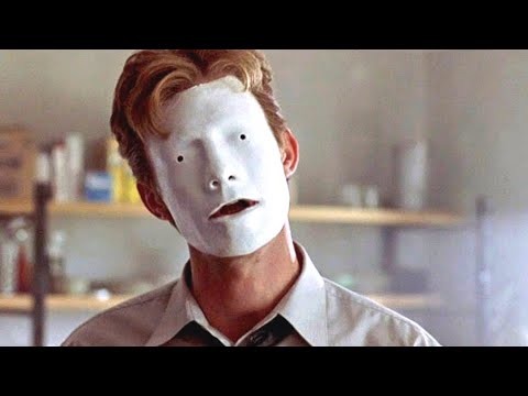 Видео: После измены жены на его лице появилась глиняная маска, которую нельзя снять