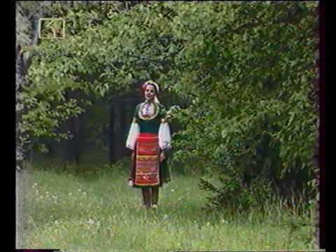 Видео: Румяна Алексова от  НФА  "Филип Кутев" - трънски песни