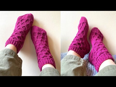 Видео: Very Easy pattern for the socks  (#knittingtutorialforbeginners #knittingsocks #вязаныеноски)