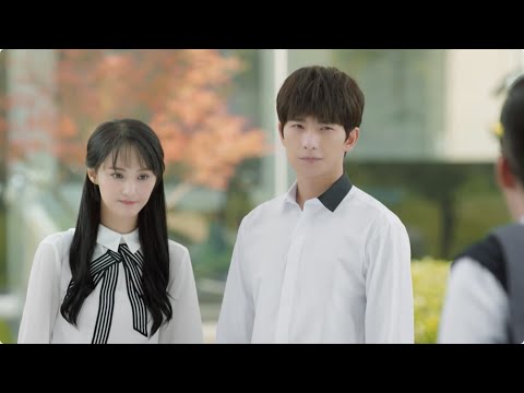 Видео: Генеральный директор и Вэйвэй пришли в компанию, притворившись парой, и компания была в ярости!🍑