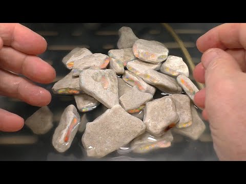 Видео: ЧЕМ ДЕШЕВЛЕ, ТЕМ ЛУЧШЕ! 15 унций ДЕШЕВЫХ австралийских опалов!