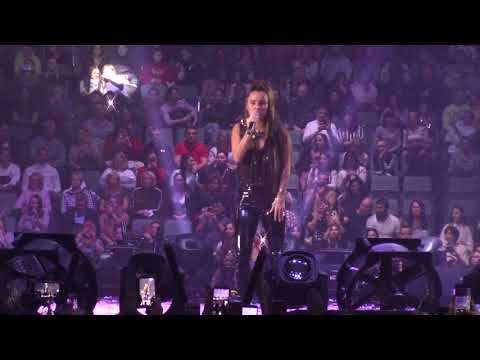 Видео: Zivert  Big Love Show 2020  Ледовый дворец Санкт  Петербург 7 02 2020