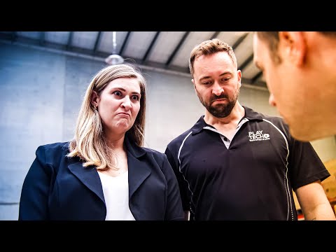 Видео: НЕОЖИДАННАЯ ЗАМЕНА БОССА НА РАБОТЕ - BORED на Русском