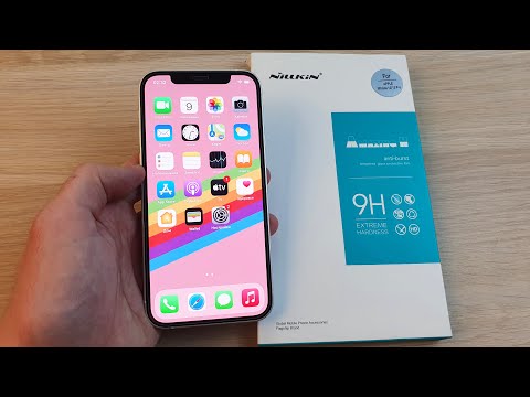 Видео: КЛЕЮ ЗАЩИТНОЕ СТЕКЛО NILLKIN НА IPHONE 12