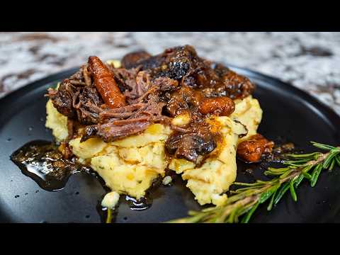 Видео: Рецепт рёбрышек, приготовленных в медленном темпе | Уютная еда, которую вы будете хотеть снова и ...