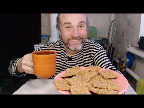 Видео: Завтрак с Рыжулей. Вспоминаю о школе и медицине. Мукбанг. Обжор. Еда на камеру. Диета. Шизофрения.