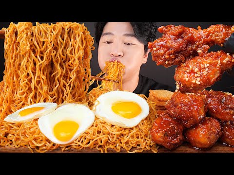Видео: Ми Горенг Индонезийская лапша Самая популярная в мире лапша и сладкая курица MUKBANG
