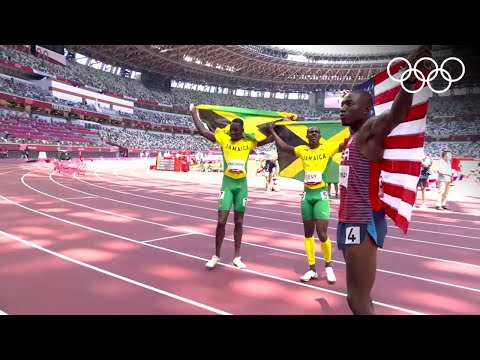 Видео: Анжелика Сидорова приносит первую медаль сборной ОКР в лёгкой атлетике на Олимпиаде!