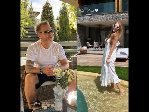 Видео: Владимир Пресняков и Наталья Подольская отдыхают на море.