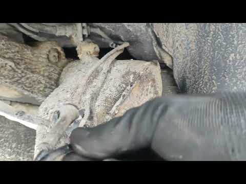 Видео: как правильно поменять задние колодки и тормозные диски пежо 206