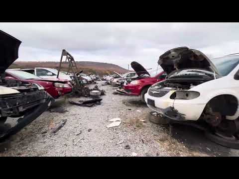 Видео: Ищу запчасть 2 Разбор авто сша 