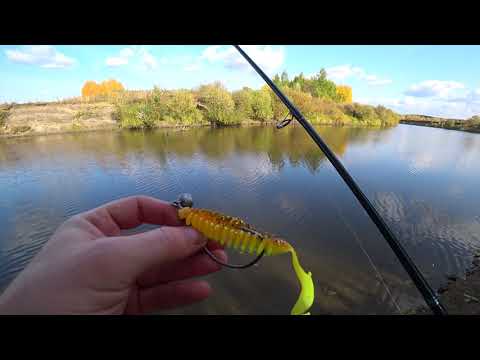 Видео: 13# Таким образом щуку я еще не ловил! Рыбалка на спиннинг с берега. Тюмень.Сентябрь 2020г.