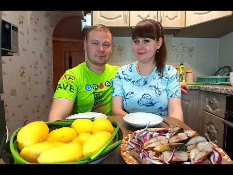 Видео: Мукбанг. Отварной картофель с рыбкой