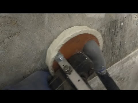 Видео: Очистить стены от старого раствора и плиточного клея.Быстро и без пыли!