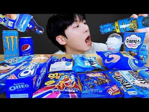 Видео: АСМР МУКБАНГ | голубая еда, медовое желе, конфеты, десерты ( мороженое), круглосуточный магазин