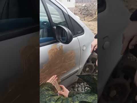 Видео: Выправляем дверь автомобиля подручными средствами #веселое #авто #ремонтавто  #реки2024