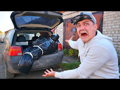Видео: Купили на аукционе жуткий автомобиль за 35 тысяч рублей, а в багажнике нашли...