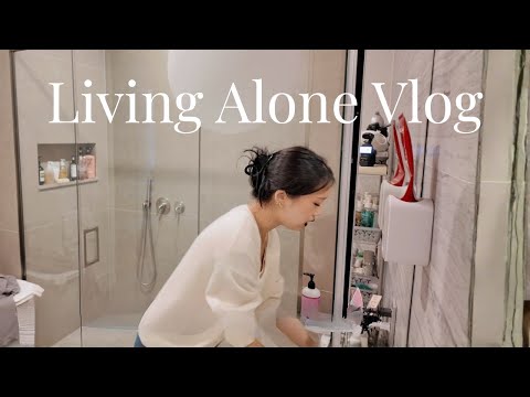 Видео: живу одна в Нью-Йорке в 24 года (создаю счастливый день, когда все остальное рушится *fml*)