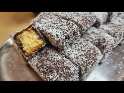 Видео: Пирожные Кокосовые палочки. Очень нежные)